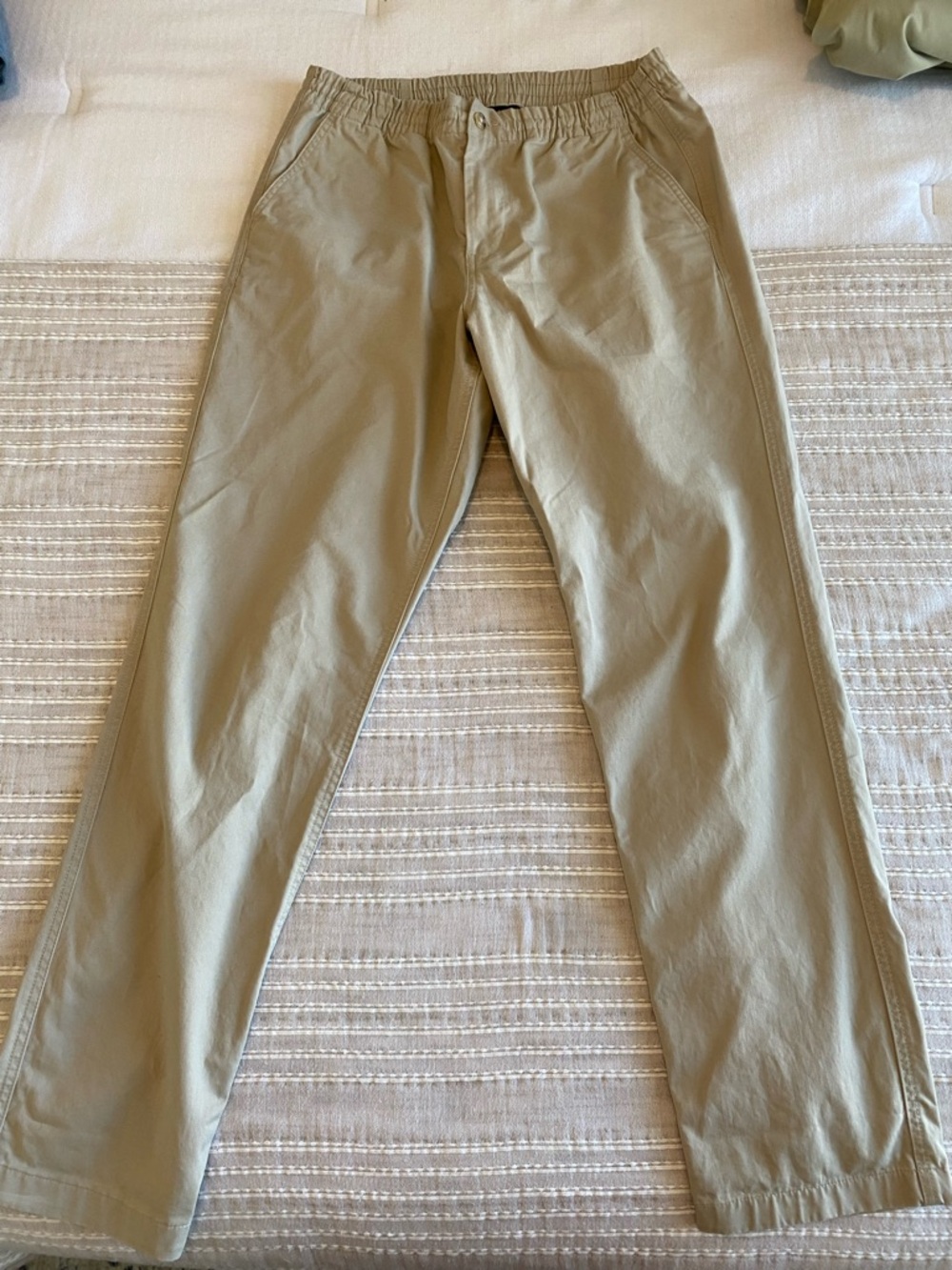 Men's Polo Elastic-Waist Chino Pants in Light Khaki